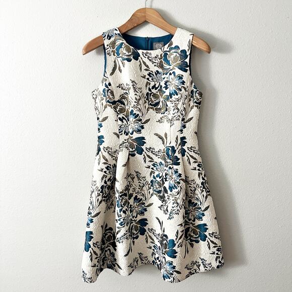 Vince Camuto Fit n Flare Sleeveless Jacquard Semi-formal Dress women’s size 10 - Picture 1 of 12